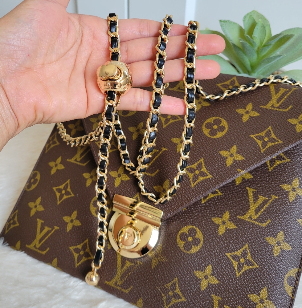 💕Louis Vuitton ENVELOPE Vintage Clutch Crossbody Monogram - Picture 15 of 15